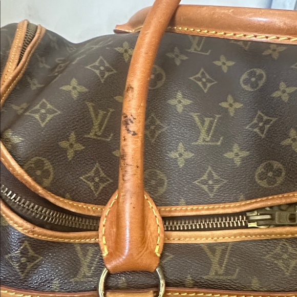 Vintage (1982) Louis Vuitton Brown and Tan Monogram Travel Bag - Picture 13 of 16